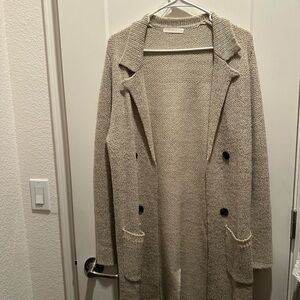 Elegant Beige Knit Cardigan